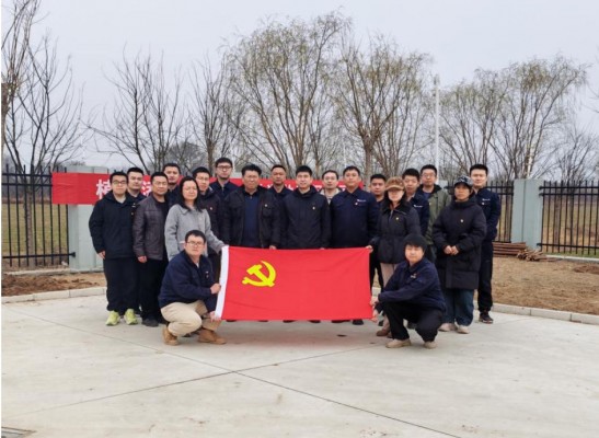 Trồng cây để thêm cây xanh phản ánh mục đích ban đầu là kết nối sinh viên và xây dựng cùng nhau thúc đẩy sự phát triển
